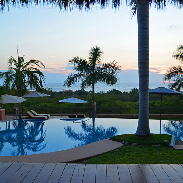 Picture on Pool in Casa Troncones